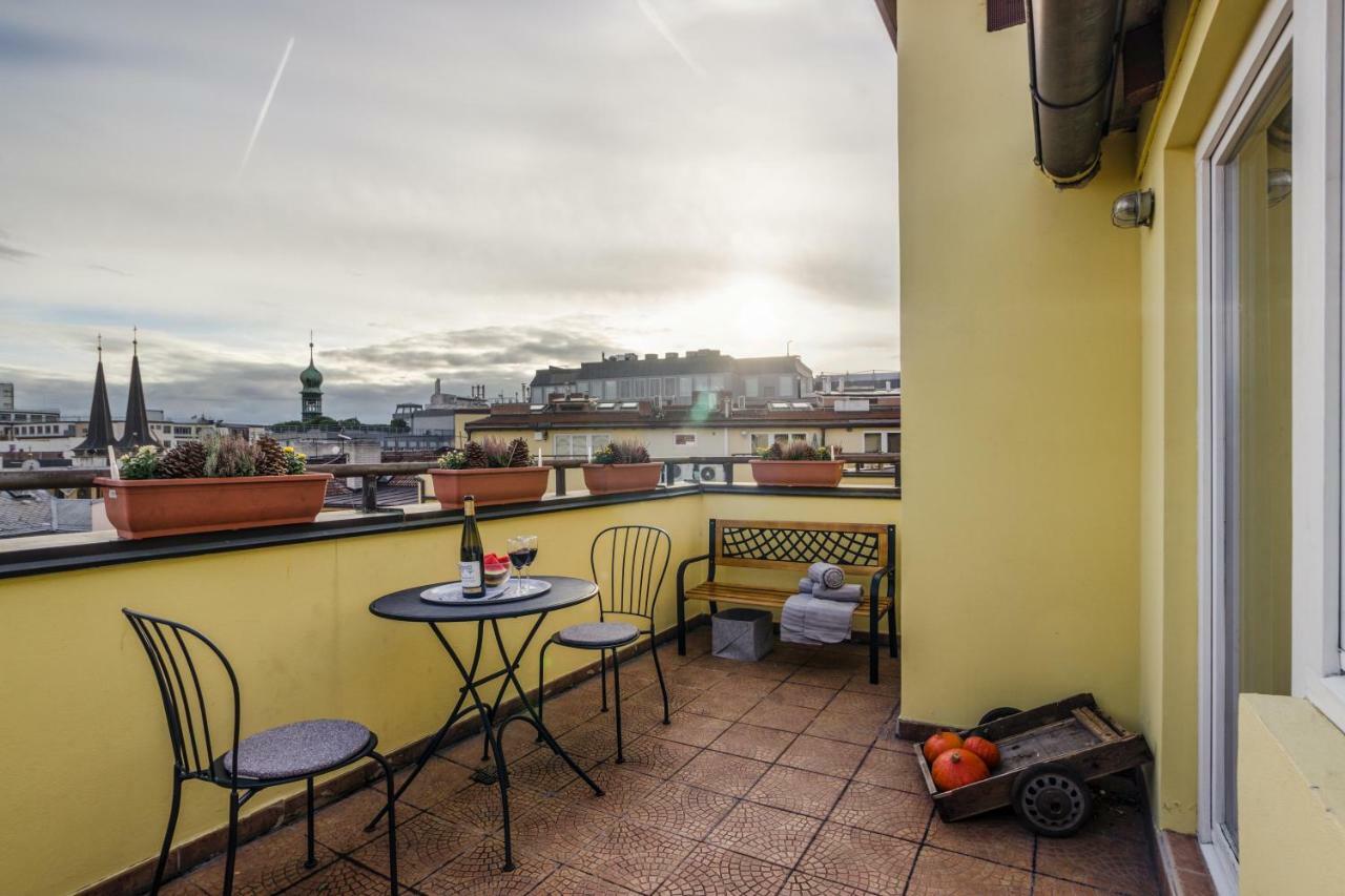 Prague 1 Sunny Apt With Terrace By Michal&Friends Buitenkant foto